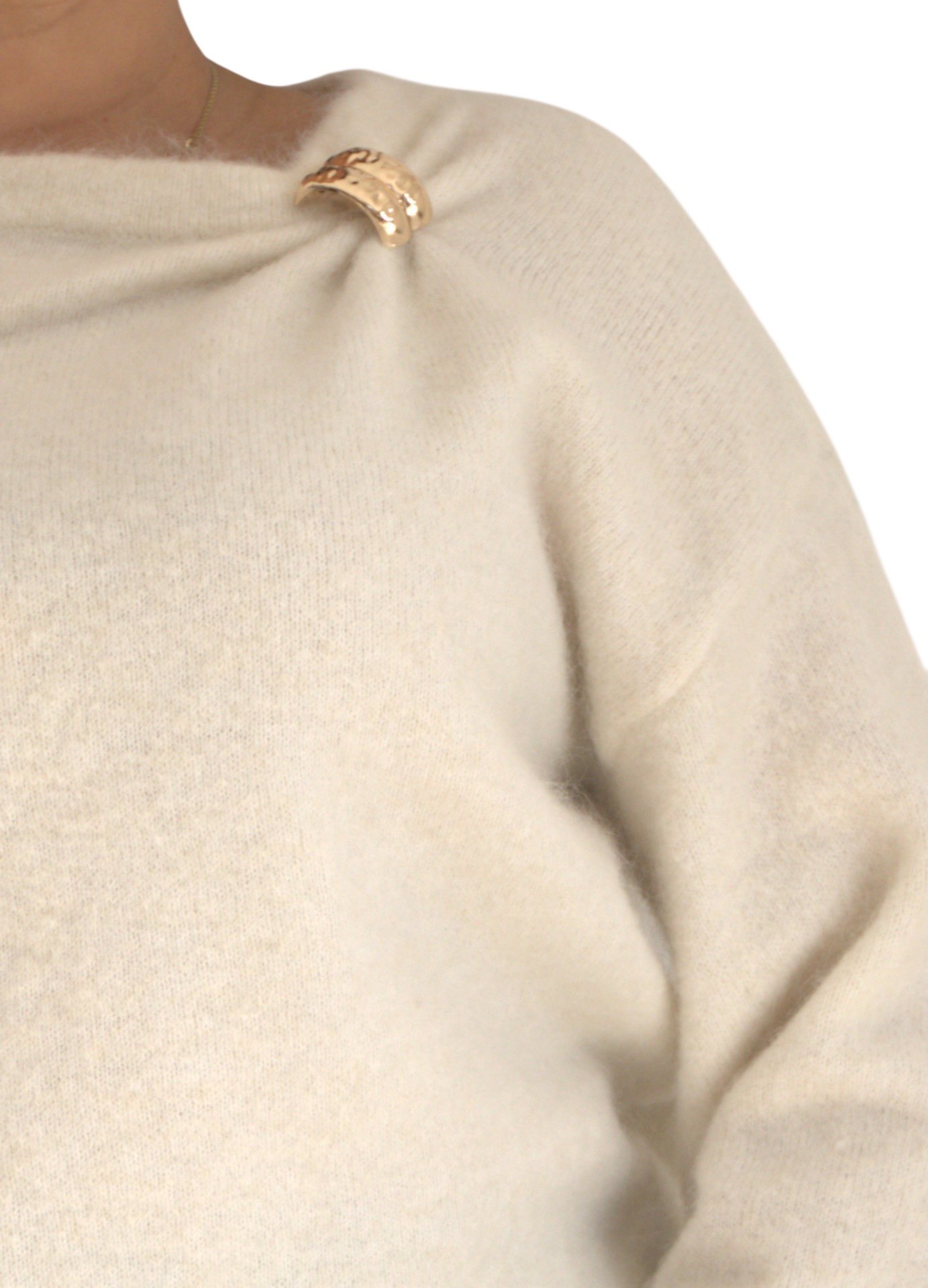 Pull avec broche